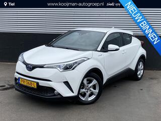 toyota-c-hr-1.8-hybrid-dynamic-navi