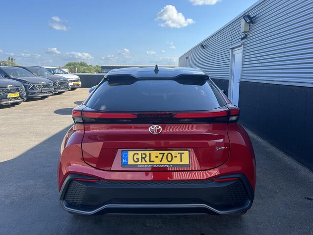 Toyota C-HR 1.8 Hybrid 140 First Edition NL-auto, 1e eign. Apple CarPlay/Android Auto navigatie, dodehoek detectie, adaptieve cruise control, keyless,