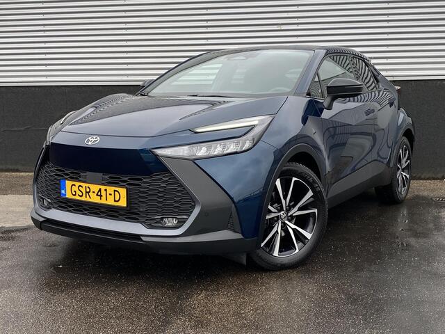 Toyota C-HR 1.8 Hybrid 140 Dynamic NL-auto, Dodehoekdetectie, Adaptieve cruise control, keyless, achteruitrij camera, navigatie Apple CarPlay/Android Auto, parkeersensoren