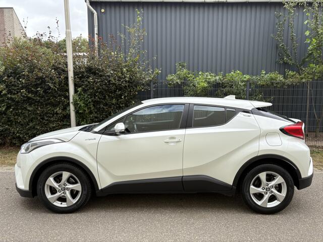 Toyota C-HR 1.8 Hybrid Style / AUTOMAAT / NAVI / CRUISE / 156dkm!