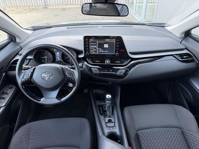 Toyota C-HR 1.8 Hybrid Business