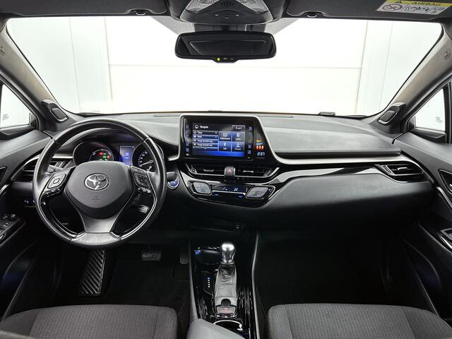 Toyota C-HR 1.8 Hybrid Style | JBL | Trekhaak | Blindspot | PDC voor en achter | Stoelverwarming | SL 32