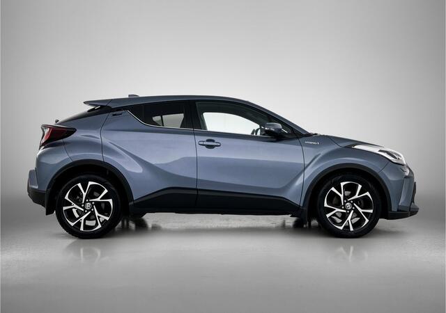 Toyota C-HR 1.8 Hybrid Style | Adaptive Cruise Control | Stuur- & stoelverwarming | Camera | Carplay | Lendensteun