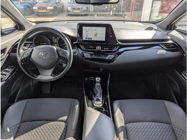 Toyota C-HR 1.8 Hybrid Style Limited | Trekhaak | Stoel- stuurverw. | Dodehoek | Keyless | Adap. Cruise | Park assist