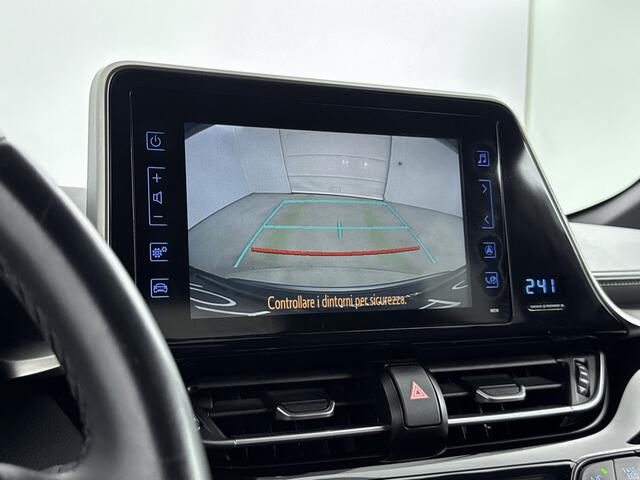 Toyota C-HR 1.8 Hybrid Bi-Tone