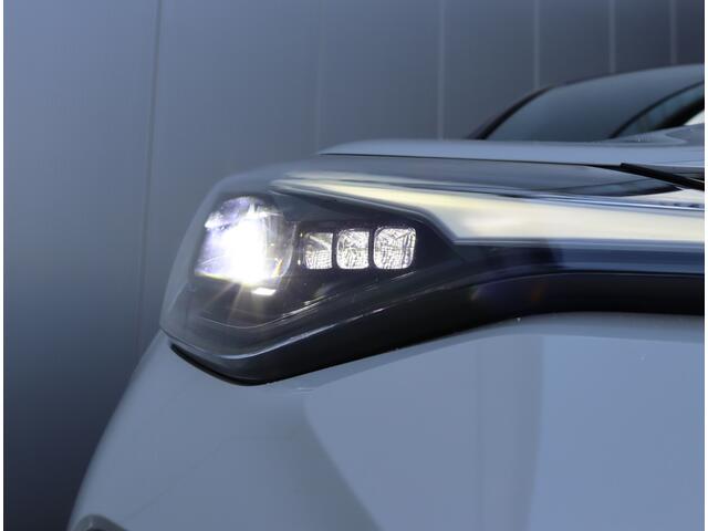 Toyota C-HR 1.8 Hybrid GR-Sport | Camera | Adaptieve Cruise | LED | Keyless