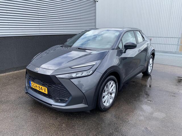Toyota C-HR 1.8 Hybrid 140 Active Navigatie Apple CarPlay/Android Auto, dodehoek detectie, keyless, adaptieve cruise control, NL-auto! BTW-auto, 1e eign.