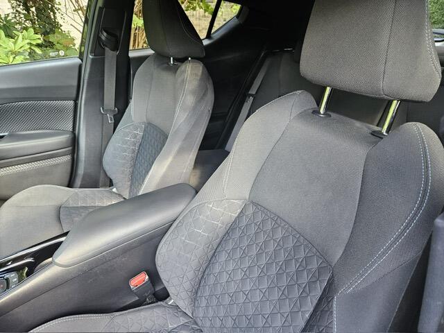 Toyota C-HR 2.0 Hybrid Style Limited Led/Stuurverwarming