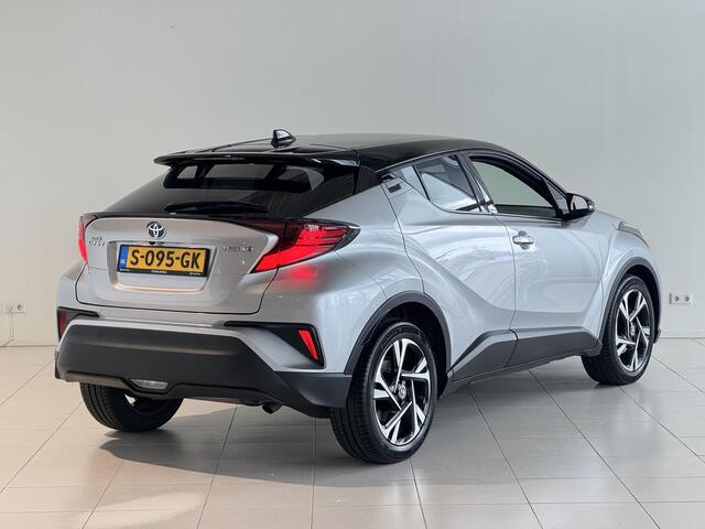 Toyota C-HR 1.8 Hybrid Bi-Tone | Carplay | Stoel/stuur verw. | Dodehoekdetectie | Keyless |