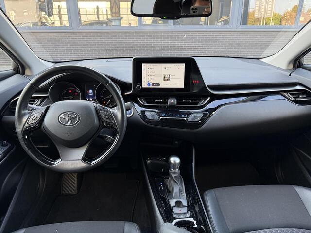 Toyota C-HR 2.0 Hybrid Dynamic / Automaat / Navigatie / Cruise Control Adaptief / Climate Control / Bluetooth / All-Season banden / Camera