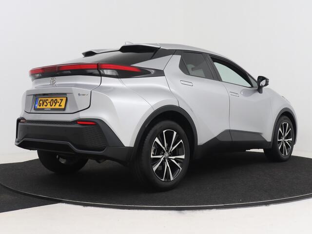 Toyota C-HR 1.8 Hybrid 140 Dynamic Blind Spot | Navigatie | Parkeersensoren