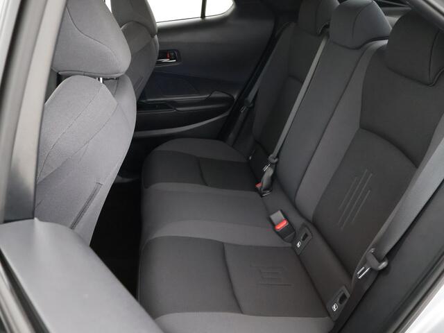 Toyota C-HR 1.8 Hybrid 140 Dynamic Blind Spot | Navigatie | Parkeersensoren