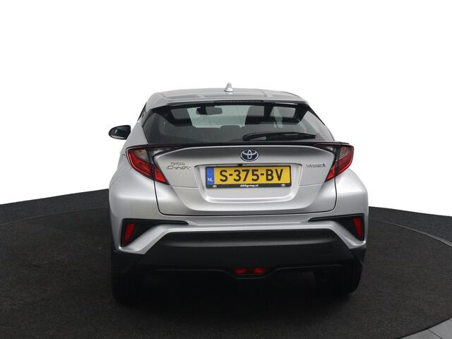 Toyota C-HR 1.8 Hybrid Dynamic | Parkeersensoren Rondom | Navigatie | Keyless Entry |