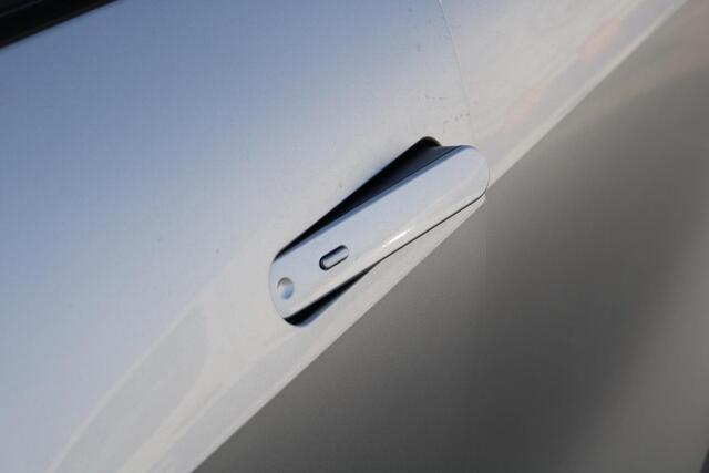 Toyota C-HR 1.8 Hybrid 140 First Edition