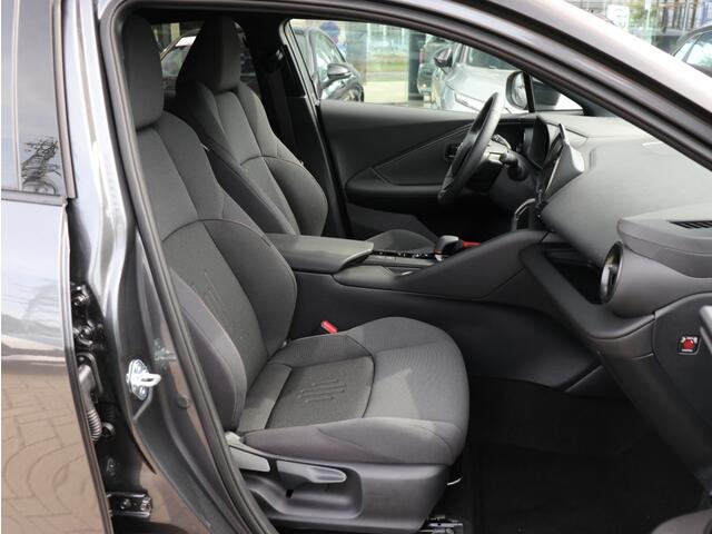 Toyota C-HR 2.0 PHEV 220 Dynamic I Direct leverbaar I Navi I Keyless