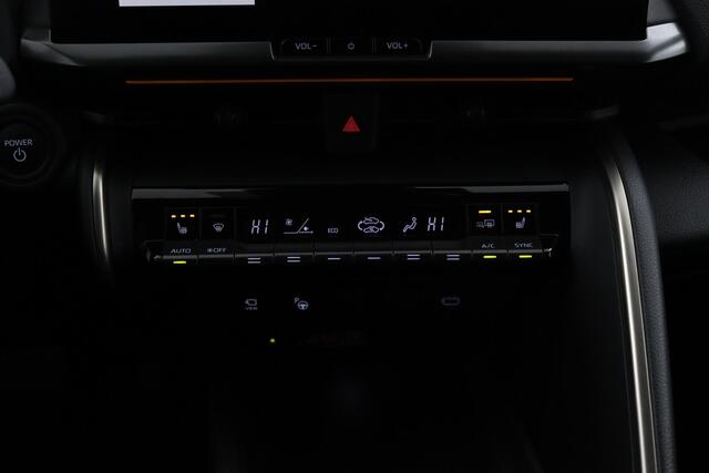 Toyota C-HR 2.0 Hybrid 200 Première Edition | 360 graden camera | Trekhaak | Lederen bekleding | Panoramadak |