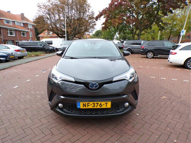 Toyota C-HR 1.8 Hybrid Dynamic AUTOMAAT