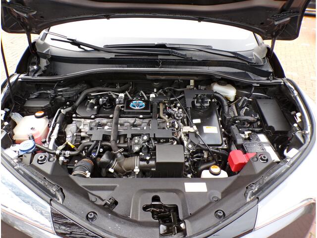 Toyota C-HR 1.8 Hybrid Dynamic AUTOMAAT