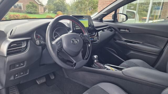 Toyota C-HR 2.0 Hybrid GR-Sport, Bi-Tone 184pk NAVI, Camera,
