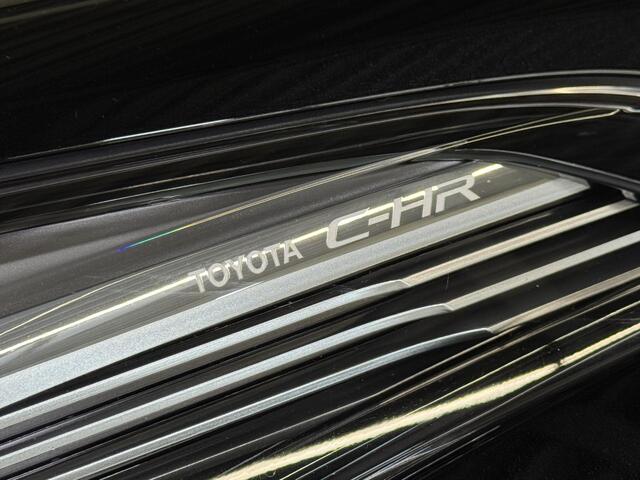 Toyota C-HR 1.8 Hybrid Bi-Tone | BSM | Trekhaak | JBL-audio | Keyless |