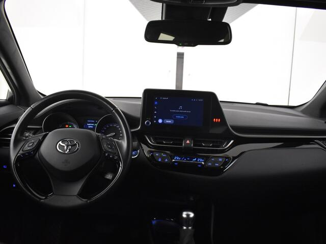Toyota C-HR 1.8 Hybrid Dynamic | BLS | Parkeersensoren V+A | Stoelverwarming