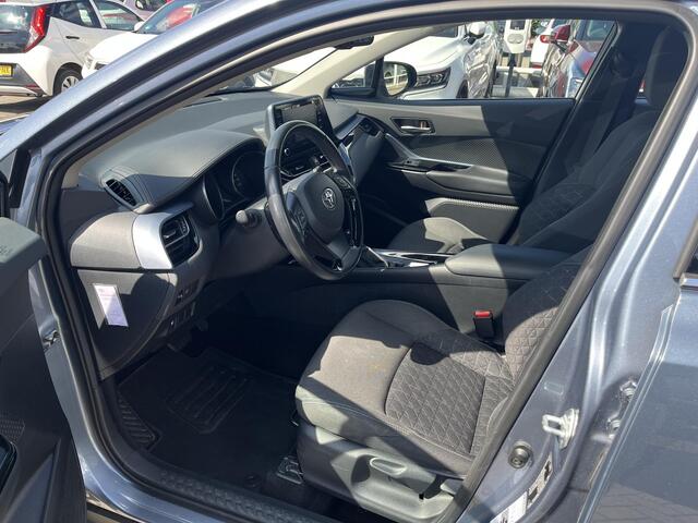 Toyota C-HR 2.0 Hybrid Dynamic