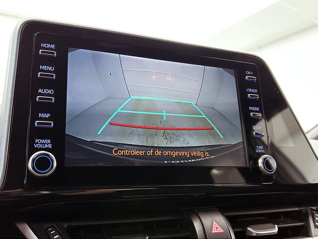 Toyota C-HR 1.8 Hybrid Dynamic Limited | Stoelverwarming | Camera | Climate control | Apple Carplay/Android Auto |