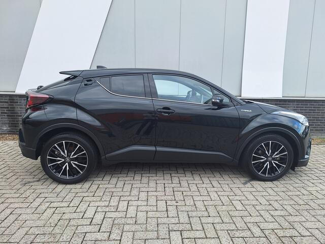 Toyota C-HR 1.8 Hybrid Executive Ultimate | JBL | Navi | Dode hoek detectie | PDC v+a | Ad Cruise |