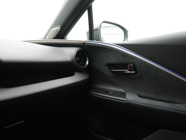 Toyota C-HR 2.0 Plug-in Hybrid 220 Executive | Nu Beschikbaar met 3500 euro inruilvoordeel |