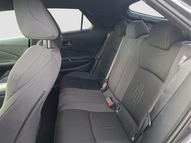 Toyota C-HR 1.8 Hybrid 140 Dynamic demo