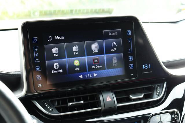 Toyota C-HR 1.8 Hybrid Style Ultimate, Keyless Entry, JBL Audio, Achterruitrijcamera, Cruise control