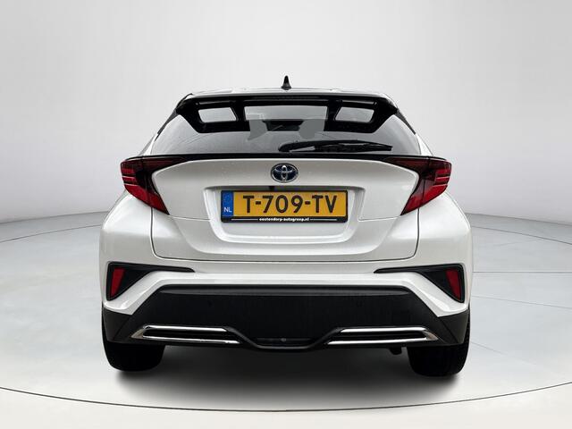 Toyota C-HR 2.0 Hybrid Dynamic **NAVIGATIE/ STOELVERWARMING/ KEYLESS/ DODEHOEK DETECTIE**