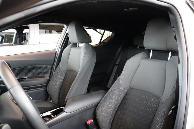 Toyota C-HR 2.0 Hybrid First Edition, BSM, JBL audio,
