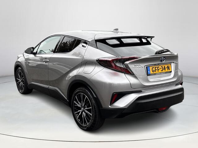 Toyota C-HR 1.8 Hybrid Executive | Achteruitrijcamera | Stuurverwarming | Stoelverwarming | Leder