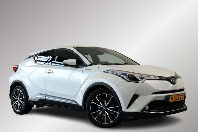 Toyota C-HR 1.8 Hybrid Dynamic, Chrome paket, Keyless Entry, DAB Radio, 18" inch lm velgen!