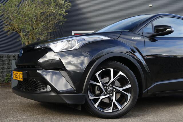 Toyota C-HR 1.8 Hybrid Dynamic | lage km stand | dealeronderhouden | fabrieksnavi | bluetooth | LM Velgen|
