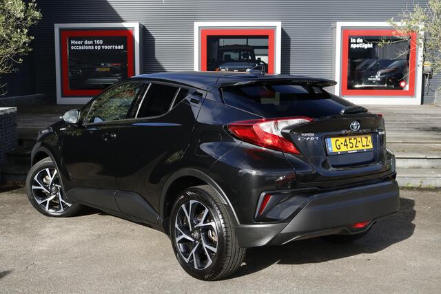 Toyota C-HR 1.8 Hybrid Dynamic | lage km stand | dealeronderhouden | fabrieksnavi | bluetooth | LM Velgen|