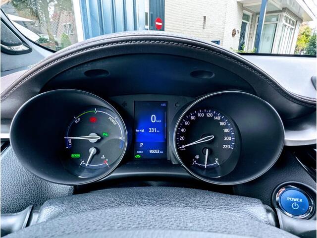 Toyota C-HR 1.8 Hybrid Bi-Tone Plus All-in prijs!