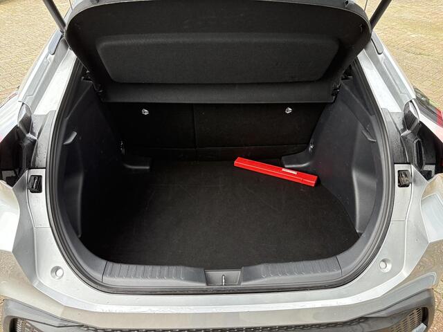 Toyota C-HR 1.8 Hybrid 140 First Edition