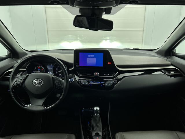 Toyota C-HR 1.8 Hybrid Executive | Navigatie | PDC V+A |