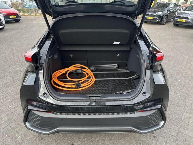 Toyota C-HR 2.0 Plug-in Hybrid 220 GR SPORT | Navigatie | Apple CarPlay/Android auto | Achteruitrijcamera | Elektrisch achterklep