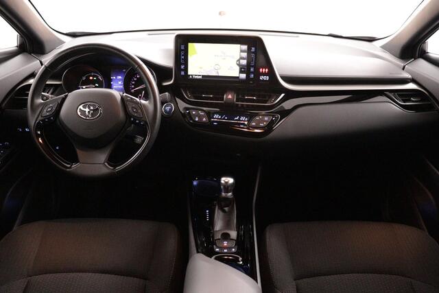 Toyota C-HR 1.8 Hybrid Style Limited | Parkeersensoren | Stoel/Stuurverwarming | Navigatie | Parkeercamera |