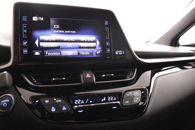 Toyota C-HR 1.8 Hybrid Style Limited | Parkeersensoren | Stoel/Stuurverwarming | Navigatie | Parkeercamera |