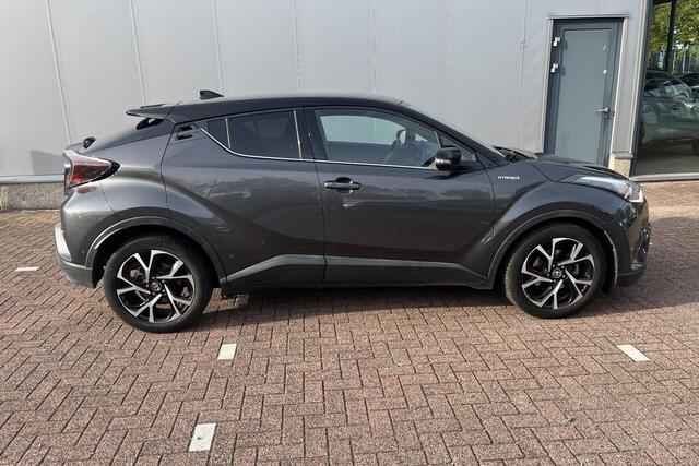 Toyota C-HR 1.8 Hybrid Bi-Tone Plus