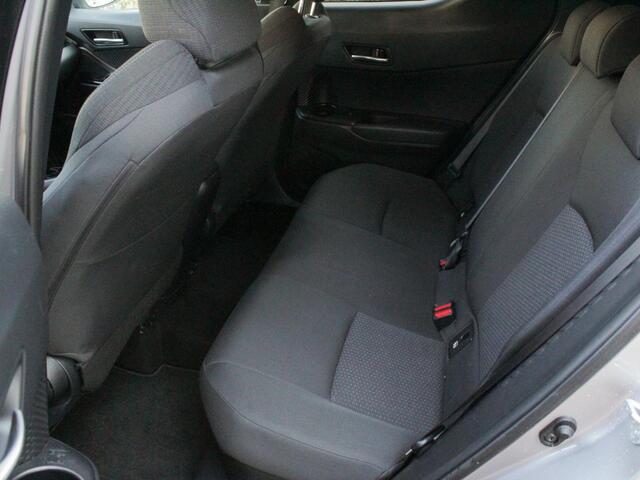 Toyota C-HR 1.8 Hybrid Bi-Tone | Navi | Cruise | Clima | Camera | Trekhaak