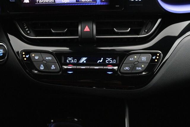 Toyota C-HR 1.2 Bi-Tone | Navigatie | Stoelverwarming | Keyless |