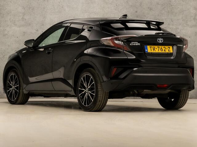 Toyota C-HR 1.8 Hybrid Sport Automaat (NAVIGATIE, LEDER, CAMERA, KEYLESS, STOELVERWARMING, ZWART HEMEL, SPORTSTOELEN, ADAPTIVE CRUISE, GETINT GLAS, DAB+, NIEUWSTAAT)