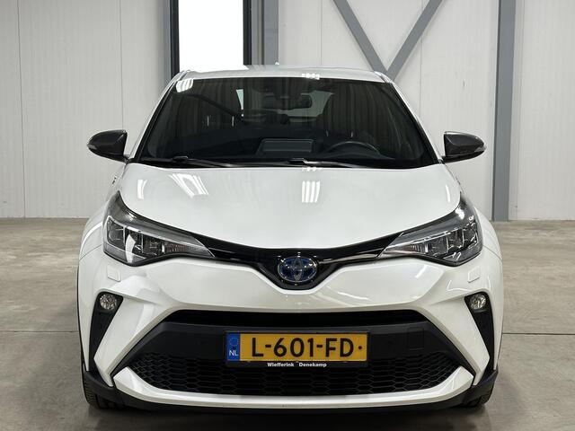 Toyota C-HR 2.0 Hybrid Executive 184pk | Full-option | Leder | Parelmoerwit |