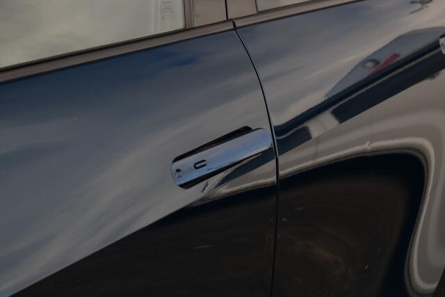 Toyota C-HR 2.0 Plug-in Hybrid 220 Dynamic