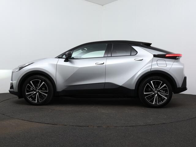 Toyota C-HR 2.0 Plug-in Hybrid 220 Executive | Navigatie | 360 Camera | LM velgen | Stoel en stuurwiel verwarmd |